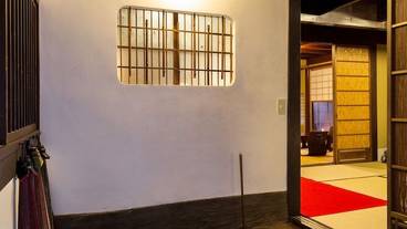 施設の入り口 / 6