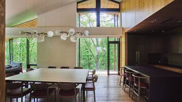 リビング エリア / 8