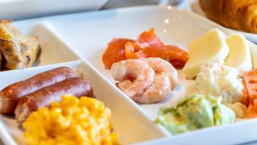 朝食バイキングのメニュー例 / 7