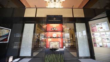 内部エントランス / 2