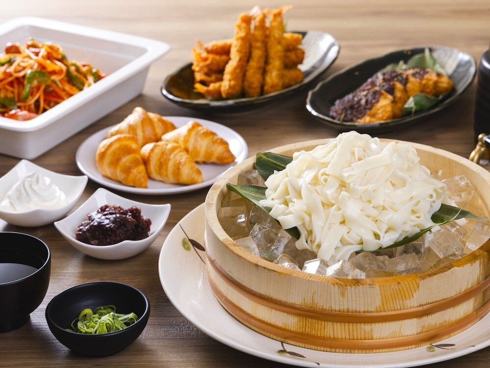 朝食ビュッフェ