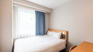 セミダブルルーム ダブルベッド 1 台 喫煙可 (140cm)