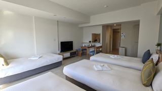 デラックス 4 人部屋