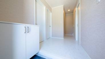 内部エントランス / 2