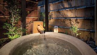 ツインルーム ダブルベッド 2 台