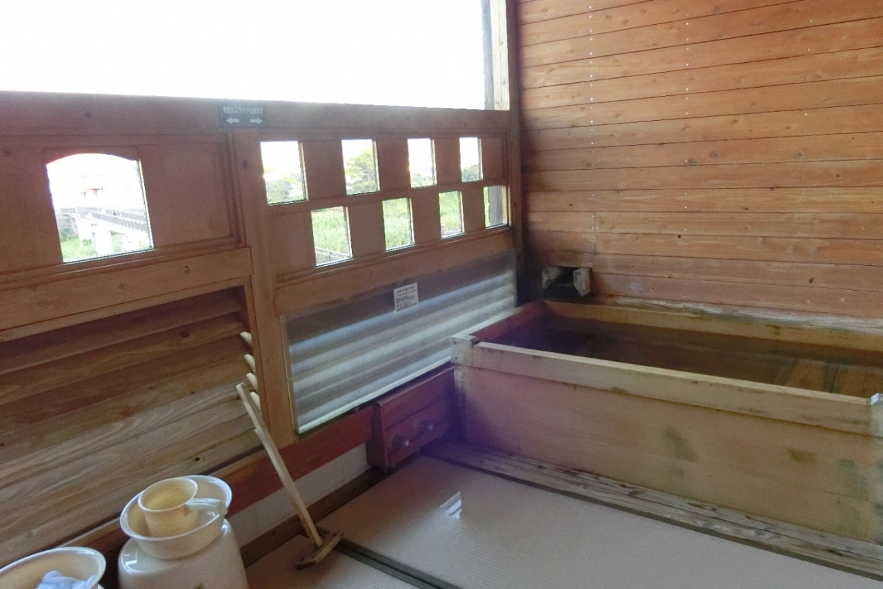 観光の拠点に便利な立地！お部屋食プランで2人時間を満喫3463704