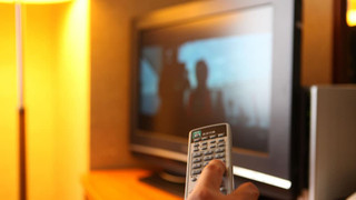 ツインルーム　セミダブルサイズベッド 2 台　シティ ビュー　南向　禁煙