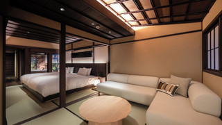 ツインルーム ダブルベッド 2 台