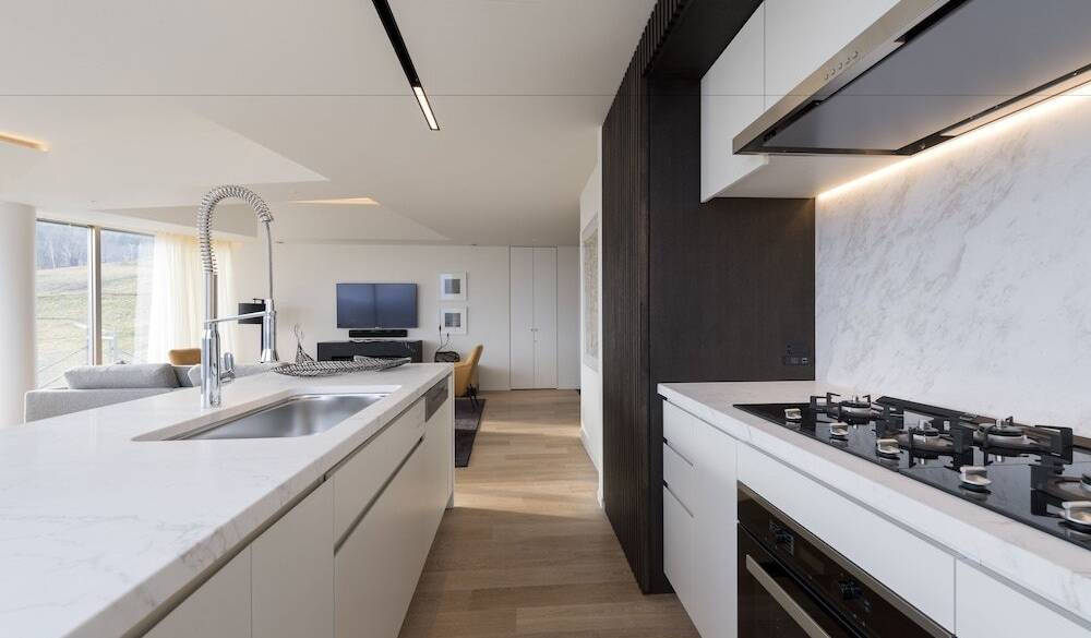 客室のキッチン一例 / 5