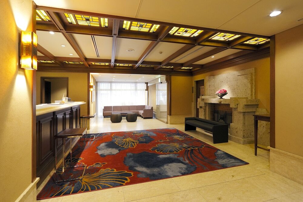 チェックイン / チェックアウト キオスク