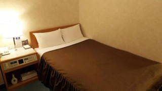 セミダブルルーム 喫煙可