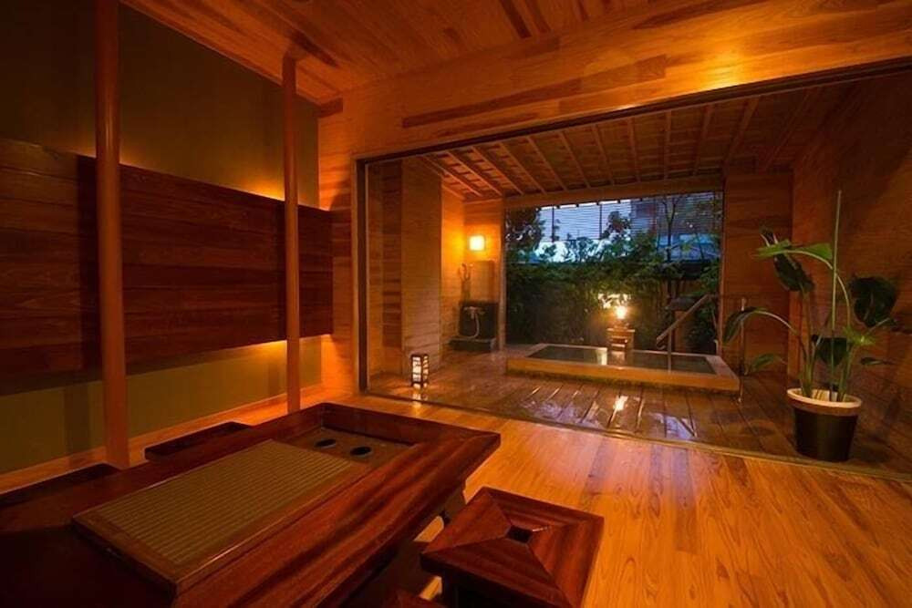 歴史を感じる料理自慢の宿！砂足湯でまったり3490010