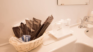 エコノミー ダブルルーム ダブルベッド 1 台 禁煙