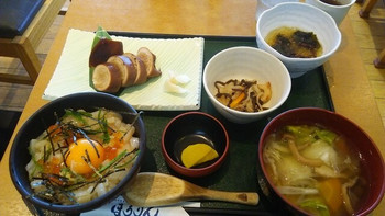 「いかめしや 烹鱗」 料理 70986441 八戸ばくだん(せんべい汁)+いかめし