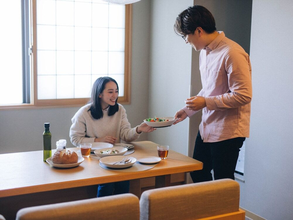 客室内のダイニングエリア