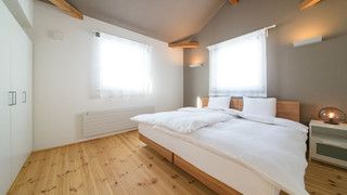 2ベッドルーム+1スタディオベッドルーム デラックスコテージ (連泊限定)