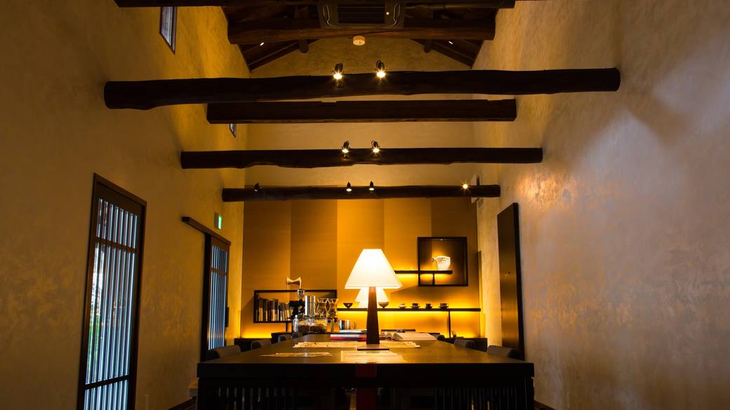 Salon & Bar 蔵 / 2