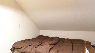 ファミリー ルーム 6 ベッドルーム 共用バスルーム