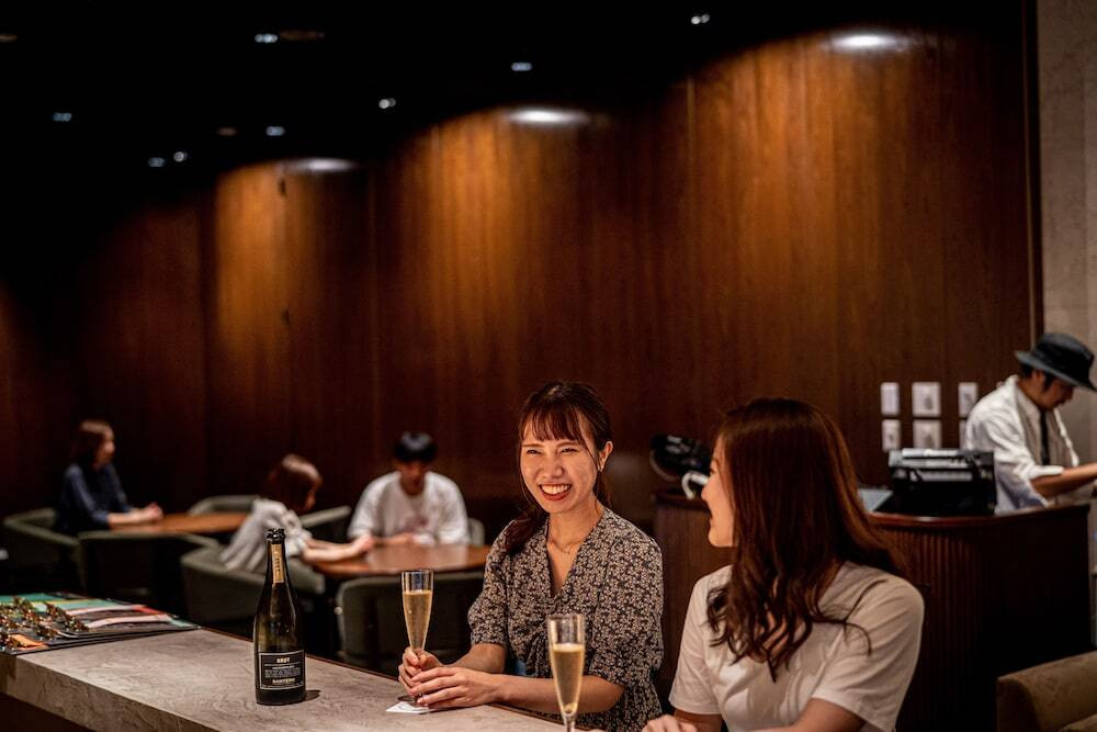 ロビーラウンジ