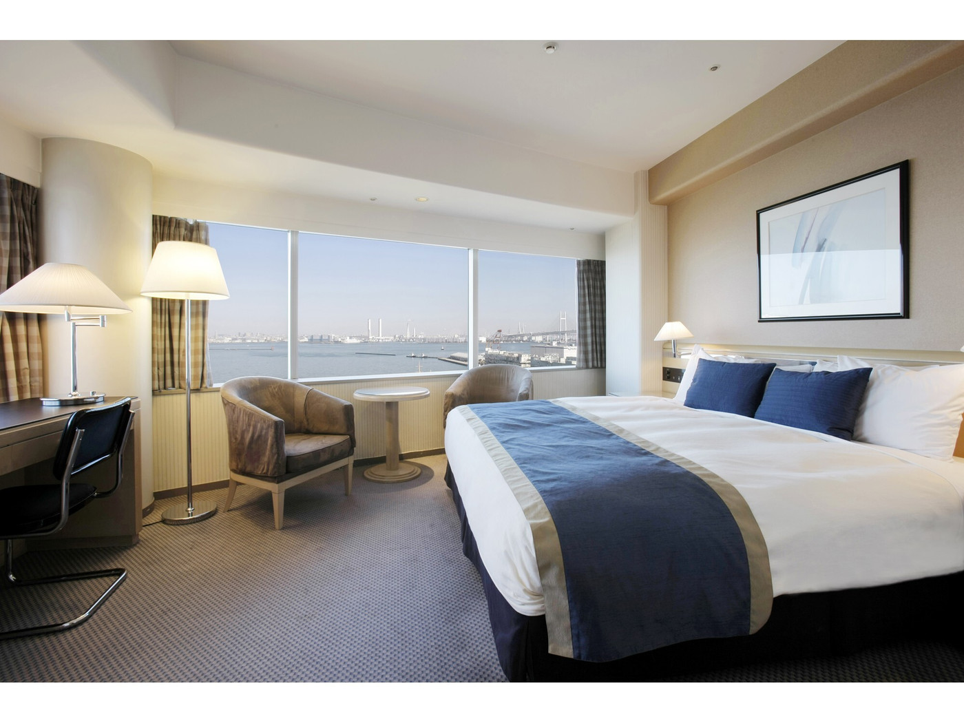 山下公園まで徒歩約1分！老舗ホテルで和洋選べる朝食を堪能4252864