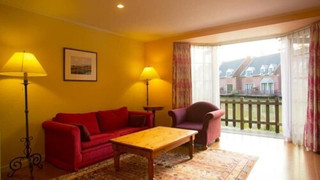 レイクサイドヴィラ