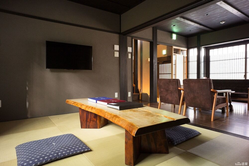 リビング エリア