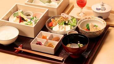 朝食 / 10
