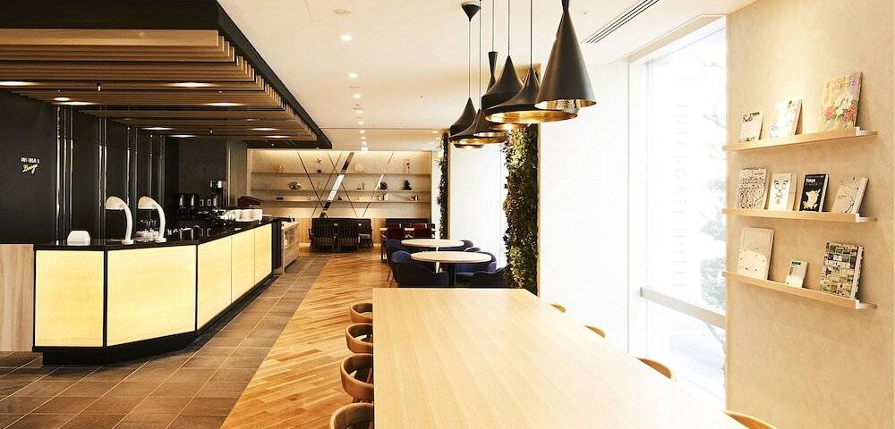 インターゲートラウンジ / 3