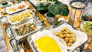 朝食スペース / 12