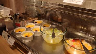 朝食ビュッフェ / 28