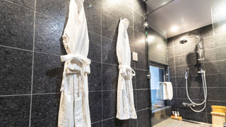 ファミリースイート キングルーム,デュベ 2枚,すりガラス,禁煙