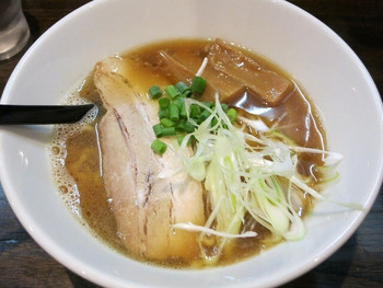「RAMEN MOSH」料理 745397 ・「節そば(¥650)」