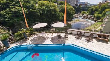 ガーデンプール / 5