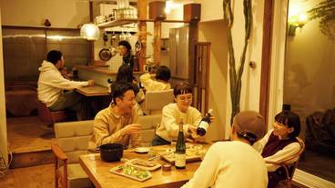 客室内のダイニングエリア / 12