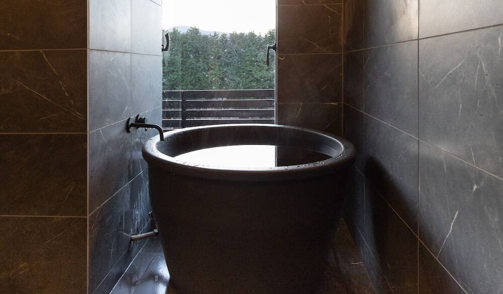 温度調整が可能な水風呂 / 4