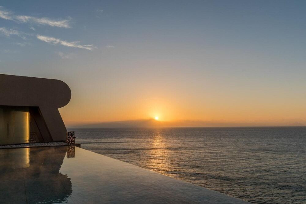 朝だけの特権！湯上がりに一杯の金目鯛みそ汁サービス3485539