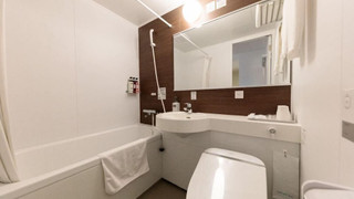 [禁煙] コンパクトセミダブル 10平米 (120cm幅ベッド)