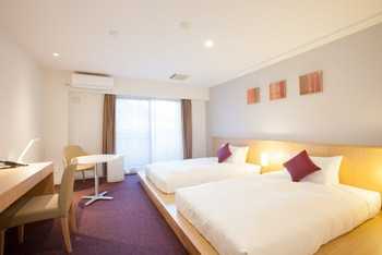 ミニキッチン・洗濯機・機能的なお風呂、長期滞在向けのホテル3448939