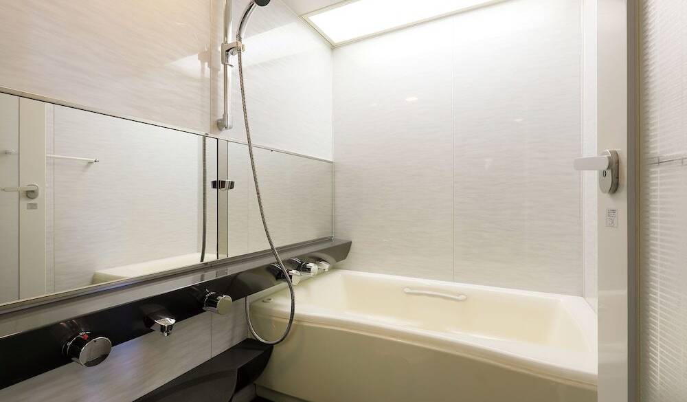 デラックスツインのバスルーム / 3