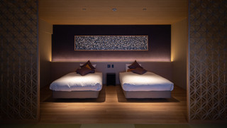 モダン・スイート新月【源泉かけ流し　露天風呂付き客室】 禁煙 [スイート] [和洋室] [禁煙]