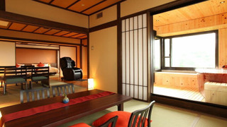 和室 スイート 露天風呂付 紅雪