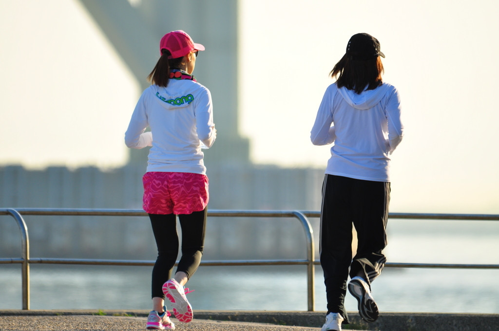 運動すると、心も体もすっきり晴れやかに！3481748