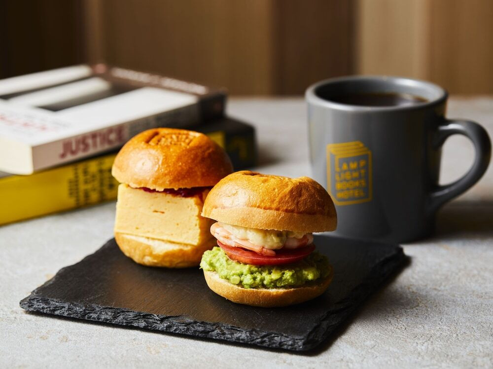 「旅」「ミステリー」を中心にラインナップ。本の世界を旅するホテル4374949