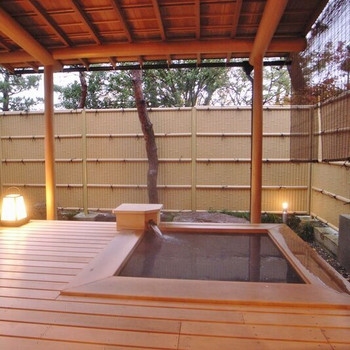 開放感バツグン！温泉で火照った体に風が気持ちいい♪3645496