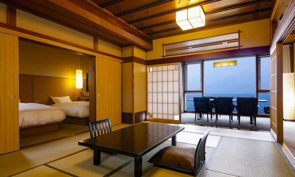 プライベート空間で、海を眺めながら誕生日ディナーやサウナを満喫4063972