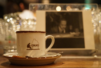 「DUG」ドリンク 1128014 ウインナーコーヒー (¥700)
