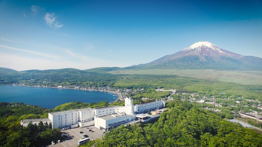 サウナ＆温泉で心身をリフレッシュ。自然を身近に感じるホテル4044746