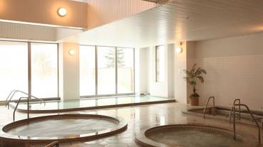 屋内スパ浴槽 / 2