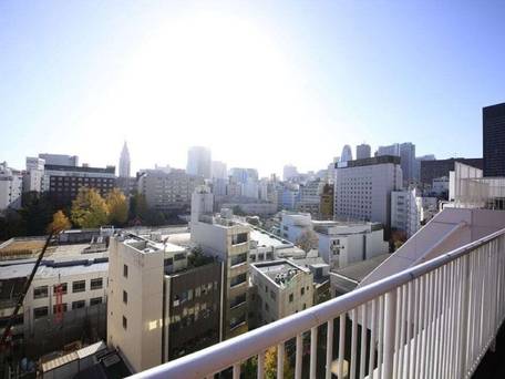 新宿アーバンホテル / 4