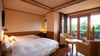 デラックス ツインルーム 禁煙（3名の場合はエキストラベッド追加）